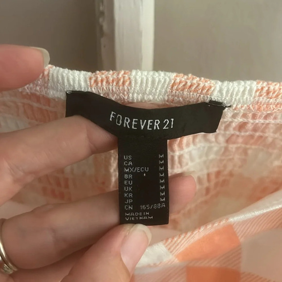 Forever 21 cropped smocked sleeveless top pink white gingham size M - Picture 2 of 5